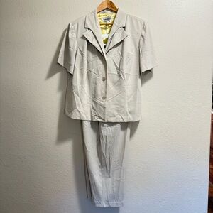 Danny & Nicole Beige Short-Sleeve 2pc Suit - Size 22W